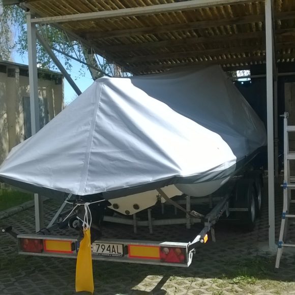 Plandeki na łodzie i jachty